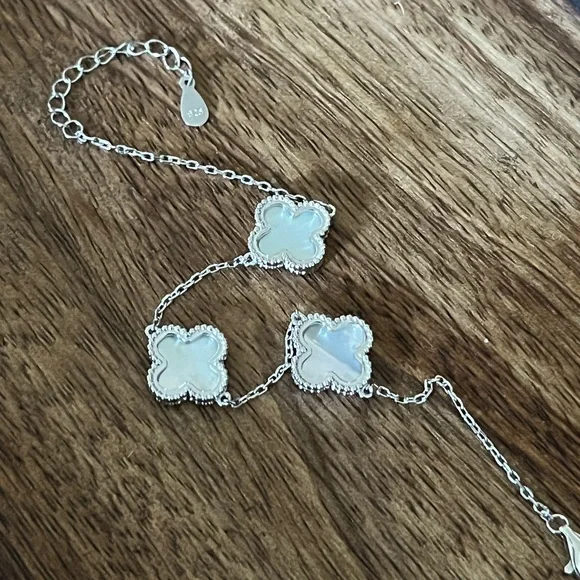 925 Silver clover bracelet adjustable 8in - Picture 8 of 13